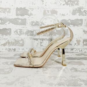 NEW Marc Fisher Karima Gold Ankle Strap Heeled Sandals O596